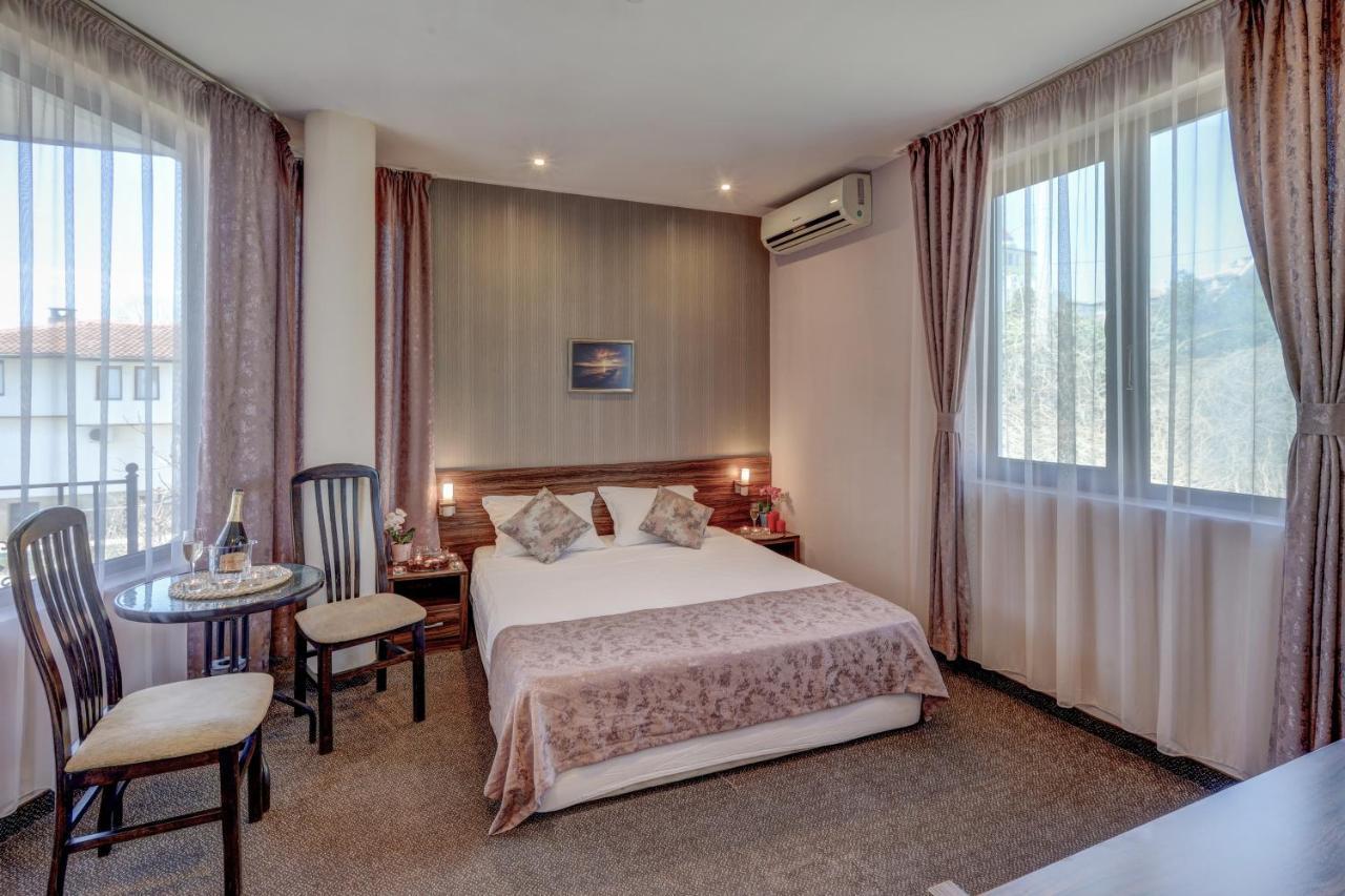 Ellinis Hotel Varna Extérieur photo