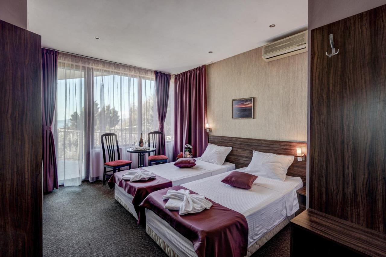 Ellinis Hotel Varna Extérieur photo